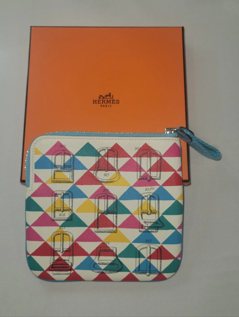 Hermès Authentic Carre Pouch
